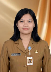 Titis Mega Efrata, S.M.