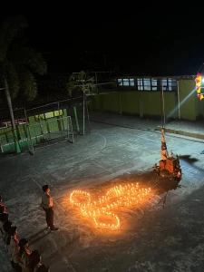 Apel Malam Ulang Janji Pramuka SMK Negeri Tempursari, Teguhkan Semangat Pengabdian